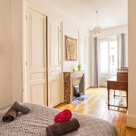 Apartamento Porte Du Vieux Lyon, Vue Sur La Saone