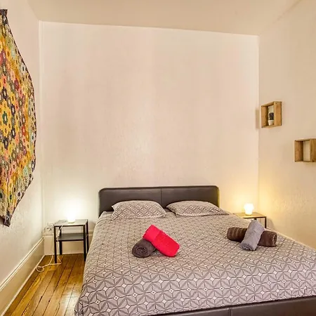 Porte Du Vieux Lyon, Vue Sur La Saone Apartamento *